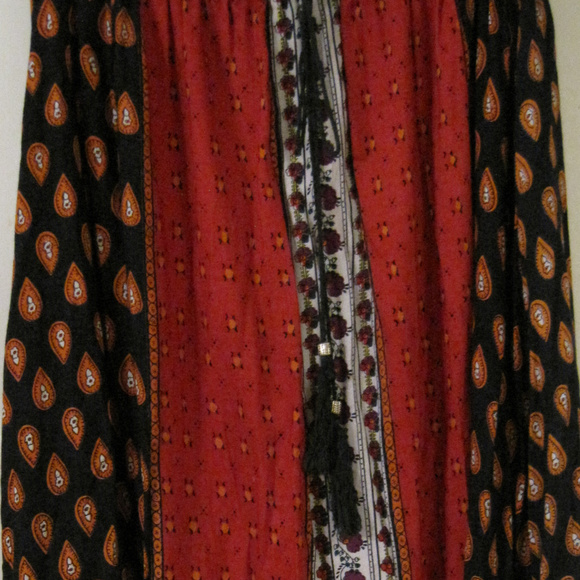 Ladies rayon print skirt-size large /long - Picture 1 of 7